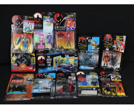 10 Carded / boxed Kenner Batman figures and accessories to include The New Adventures The Joker Toxic Lab, 4 x Batman &amp; R