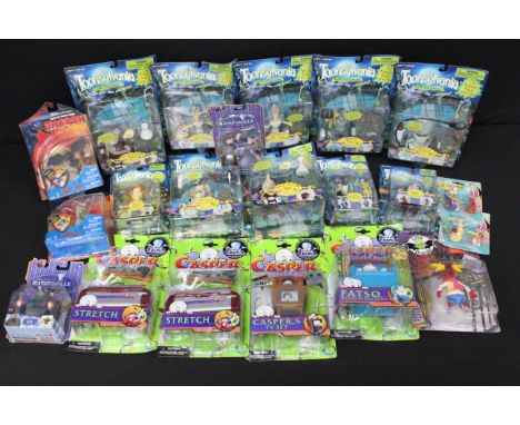 21 Carded figures to include 10 x Toy Island Toonsylvania, 4 x Trendmasters Caper (Fatso, Casper's TV set and 2 x Stretch), 1