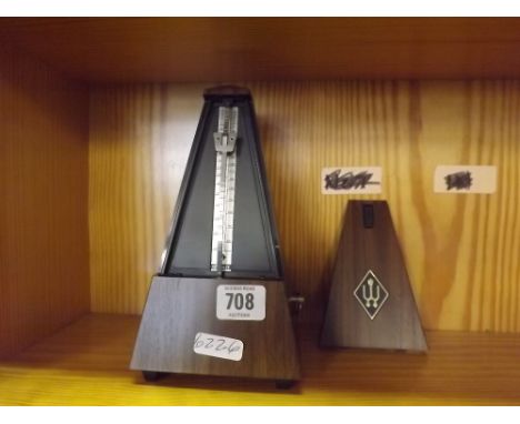MODERN METRONOME