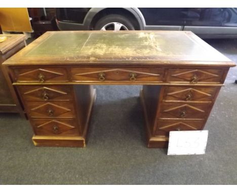 VINTAGE PEDESTAL DESK WITH GREEN SKIVER (A/F)