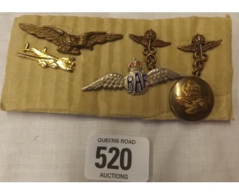 4 BRASS BADGES, RAF INTEREST, PLUS A SILVER RAF SWEETHEART BROOCH