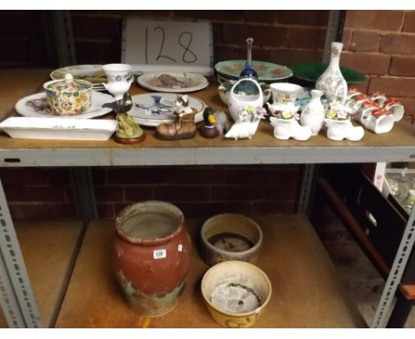 SHELF OF CHINAWARE CONSISTING OF ROYAL DOULTON, COALPORT ETC &amp; A SHELF OF POTTERY VASES ETC INCLUDING A CROWN DEVON DISH 