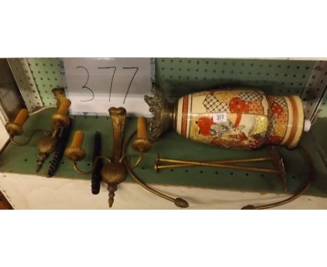A SATSUMA LARGE BRASS MOUNTED LAMP, A PAIR OF BRASS TEA BRANCH WALL SCONCES DECORATED WITH PRINCE OF WALES FEATHERS