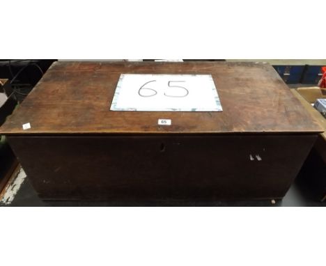 WOODEN STORAGE TRUNK