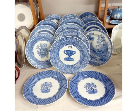 A quantity of Spode Blue Room Collection plates. (15 pieces). COLLECT ONLY.