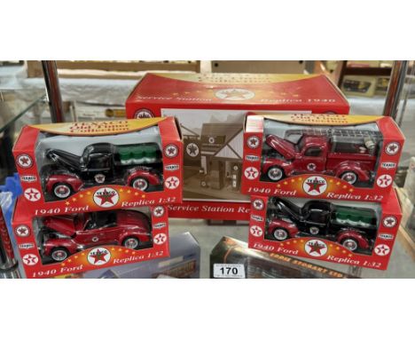 A Texaco Old Timer collection 1/32 scale service station &amp; 4 1940 Fords