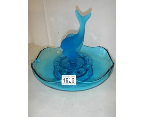 A good blue art glass table centrepiece featuring a fish, in good condition.