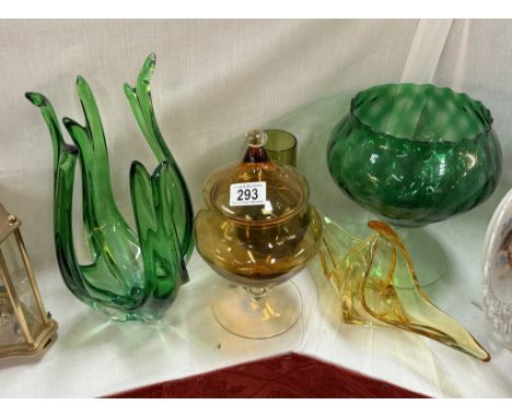 A quantity of art glass