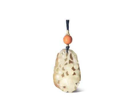 A CHINESE WHITE JADE 'BAT AND GOURDS' PENDANT QING DYNASTY Worked in high relief with a bat perched amongst many gourds in le