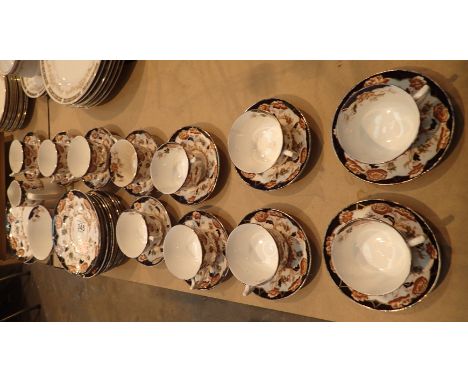 Victorian Royal Staffordshire tea service approximately thirty five pieces