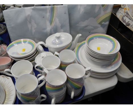 A Elizabethan Staffordshire Over The Rainbow part dinner and tea service.  (1 tray and a quantity)