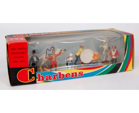 Charbens Plastic Circus Set comprising of Ring Master, 2 x Liberty Horses, Boxing Midgets, Lion Tamer, Clown with Hoop, Eques