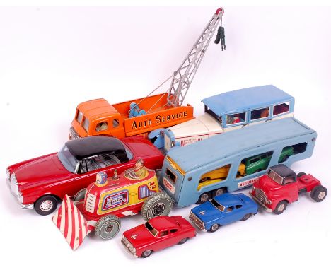 Collection of mixed loose tinplate vehicles, 5 examples to include Joustra of France Auto Service clockwork breakdown truck, 