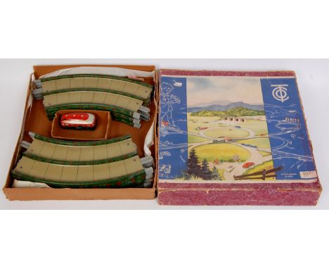 Tipp Co Number 860, incomplete tinplate race way, comprising of only 7 sections of tinplate track and 1 clockwork vehicle, in