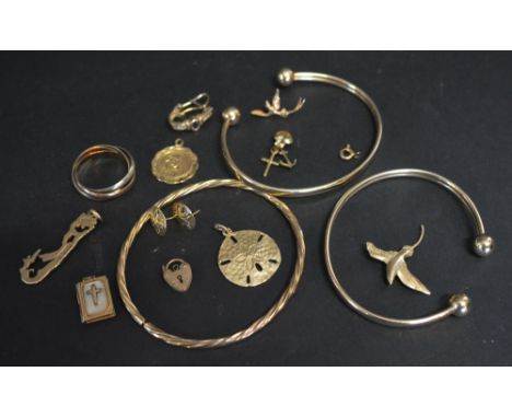 A 9ct. Gold Pendant together with a collection of other jewellery to include pendants and bangles