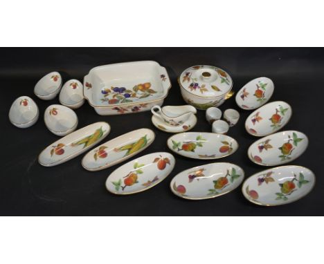 A Collection of Royal Worcester Evesham Pattern Dinner Ware