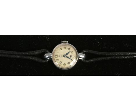 A ladies vintage manual Tudor Royal Wristwatch with champagne dial and subsidiary seconds, running. 