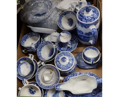 &nbsp;A collection of Spode china, Italian pattern, differing ages