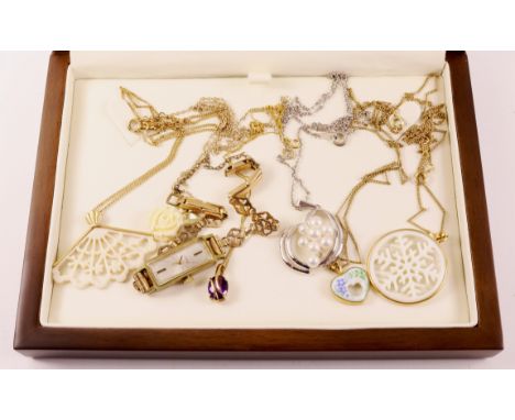 Amethyst gold pendant necklace stamped 375, gold-plated and silver pendant necklaces, Everite wristwatch    Condition Report 