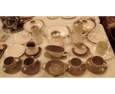 Quantity of Poole dinnerware