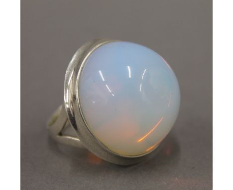A silver dress ring. Ring size R/S.