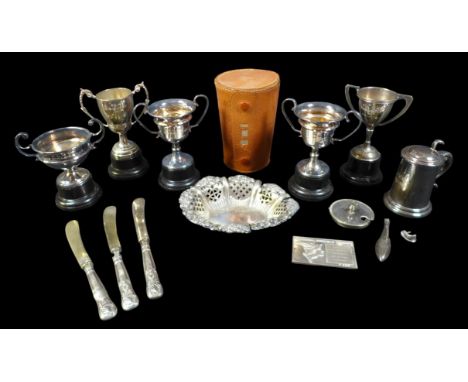 A small collection of Edwardian and later silver and silver plate, including a silver National Benzole Trophy plaque with ins