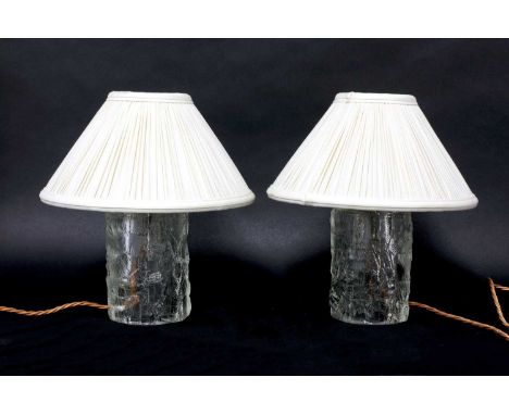 A pair of heavy glass table lamp bases,each with a crackled finish, 19.5cm high (2)Condition report: Wired, small three pin p