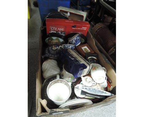 A selection of vintage ceramics including model Bismark
