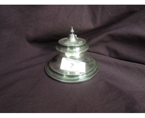 An Edwardian silver capstan inkwell with hinged lid (af), Birmingham 1907, C T Burrows & Sons