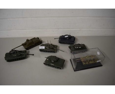 COLLECTION OF VARIOUS MODEL TANKS, SOLIDO AND DINKY