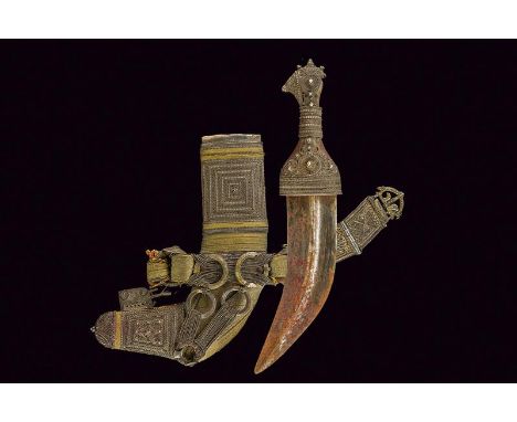dating: Late 19th Century provenance: Yemen, Curved, double-edged blade (to be cleaned), with central raiser. Grip almost com