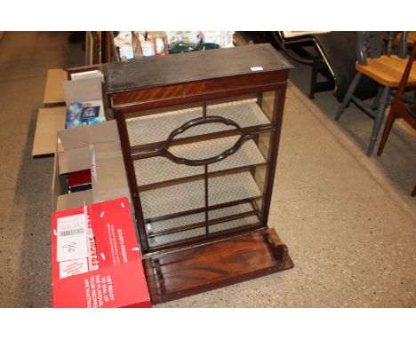 A 19th Century mahogany hanging china display cabinet enclosed by a glazed panelled door and raised on bracket, approx. 60cm 