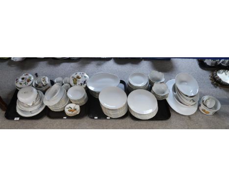 A collection of tablewares including Royal Worcester Evesham and a Chinese white glazed setw ith gilt rim Condition Report:Av