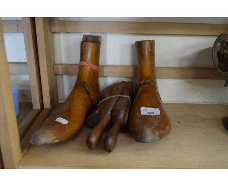 COLLECTION OF VINTAGE SHOE STRETCHERS