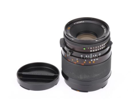 A Carl Zeiss Makro-Planar T* CF Hasselblad f/4 120mm Lens black, serial no.7152854, body G, optics G, light haze, with Hassel