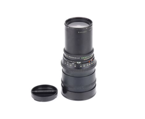 A Carl Zeiss Sonnar T* f/5.6 250mm Medium Format Lens, black, serial number 57754216, Hasselblad mount, barrel G, optics G, s
