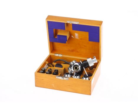 Vintage Carl Zeiss Microscope Epi Illumination Outfit, German, c.1960, case containing 7 Epi objectives along with vertical i