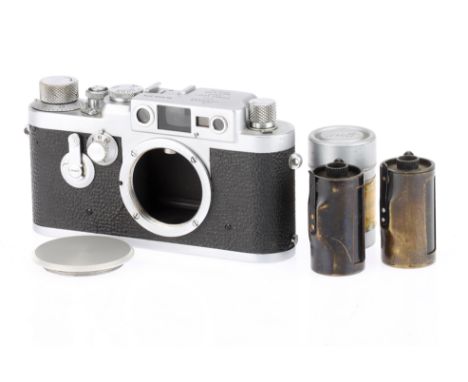 A Leica IIIg 35mm Rangefinder Camera, chrome, serial no. 846374, body G, some areas of wear &amp; light chipping to vulcanite