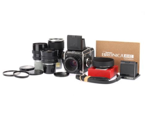 A Zenza Bronica EC Medium Format Camera Outfit black, body G, shutter needs attention, powers up with batteris inserted and b