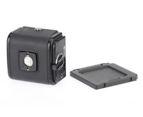 A Hasselblad A16 Film Magazine black, serial no.UI 221132, 6x4.5cm format, condition G, with dark slide and a body rear prote