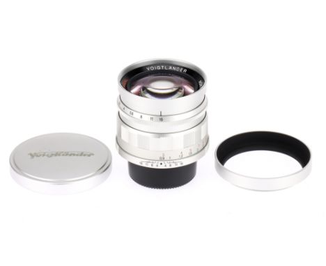 A Voigtlander Nokton Aspherical f/1.5 50mm Lens chrome, Leica screw mount, serial 9950182, made in Japan, barrel VG-E, optics