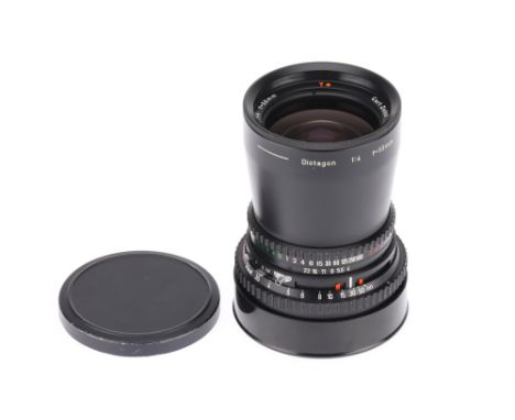 A Carl Zeiss Distagon T* Hasselblad f/4 50mm Lens black, c1972, serial no.6115597, mounted in a Synchro-Compur shutter, body 