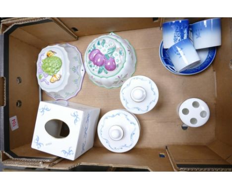 A mixed collection f items to include Franklin China Cordon Bleu wall plaques. Lladro Christmas Cups &amp; Saucers, The Prese