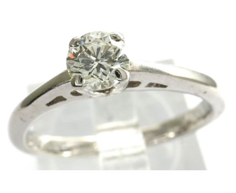 18ct white gold 0.32ct diamond solitaire ring, size O, 3.4g. P&amp;P Group 1 (£14+VAT for the first lot and £1+VAT for subseq