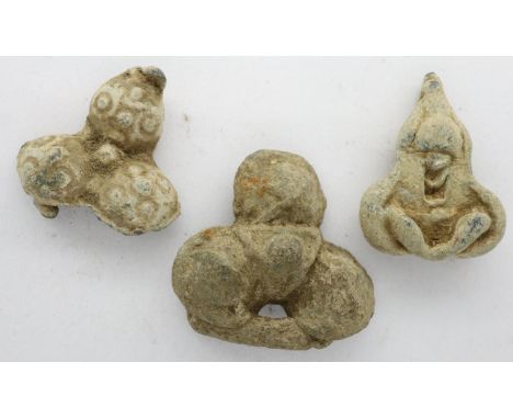 Three grape/winery workhouse lead seals, L: 18 mm. P&amp;P Group 0 (£5+VAT for the first lot and £1+VAT for subsequent lots) 
