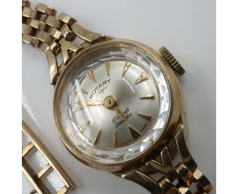 ROTARY: 9ct gold ladies wristwatch on a 9ct gold bracelet, gross weight 14.9g. UK P&amp;P Group 1 (£16+VAT for the first lot 