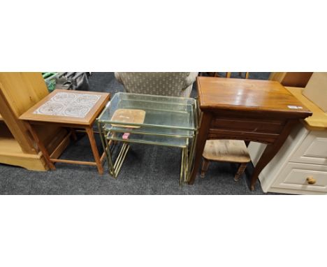 LAMP TABLE, NEST OF TABLES, STOOL AND TILED TABLE 