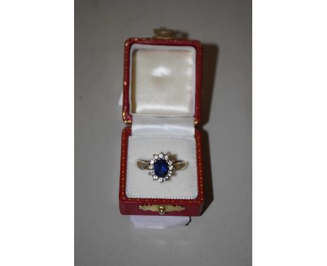 A lady's silver gilt paste set ring 