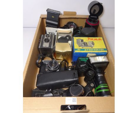Nikon SLR camera, camera lenses and accessories, other Vintage cameras and accessories in one box Condition Report Click here