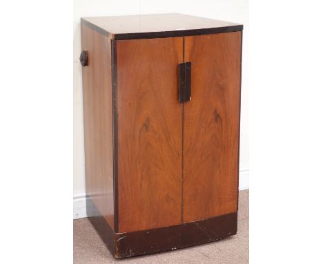 Mid 20th century vintage retro walnut cased Ferranti television, W54cm, H87cm, D50cm Condition Report Click here for further 